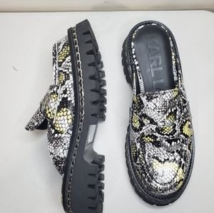 (NWOB)Karl Lagerfeld snake skin slip on
